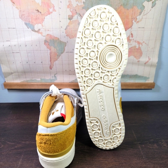 BRAND NEW Adidas Forum 84 Low Victory Gold Men's Size: 11.0 - Picture 5 of 5